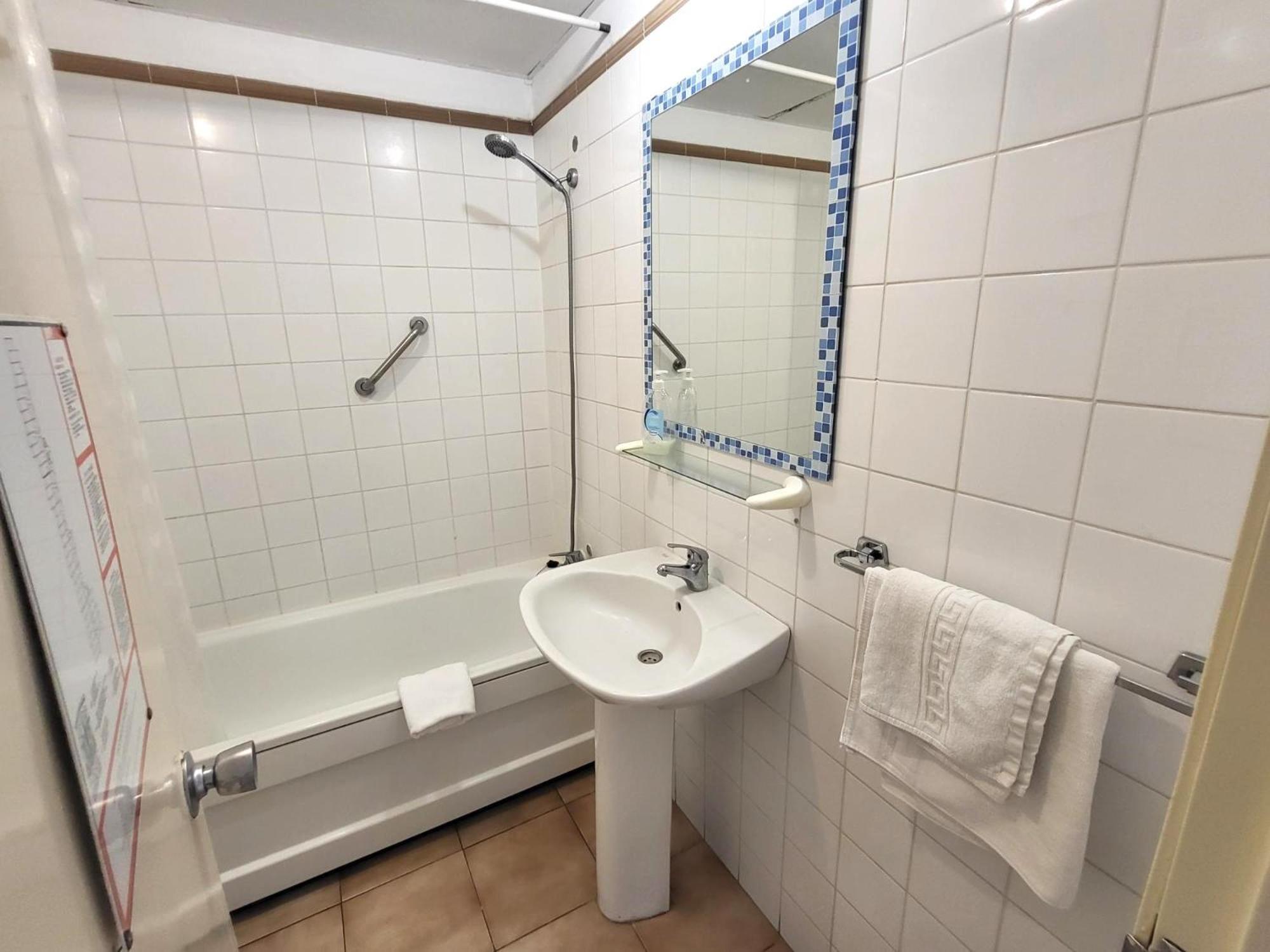 Castle Harbour 3 Apartment ลอส กริสเตียนอส ภายนอก รูปภาพ